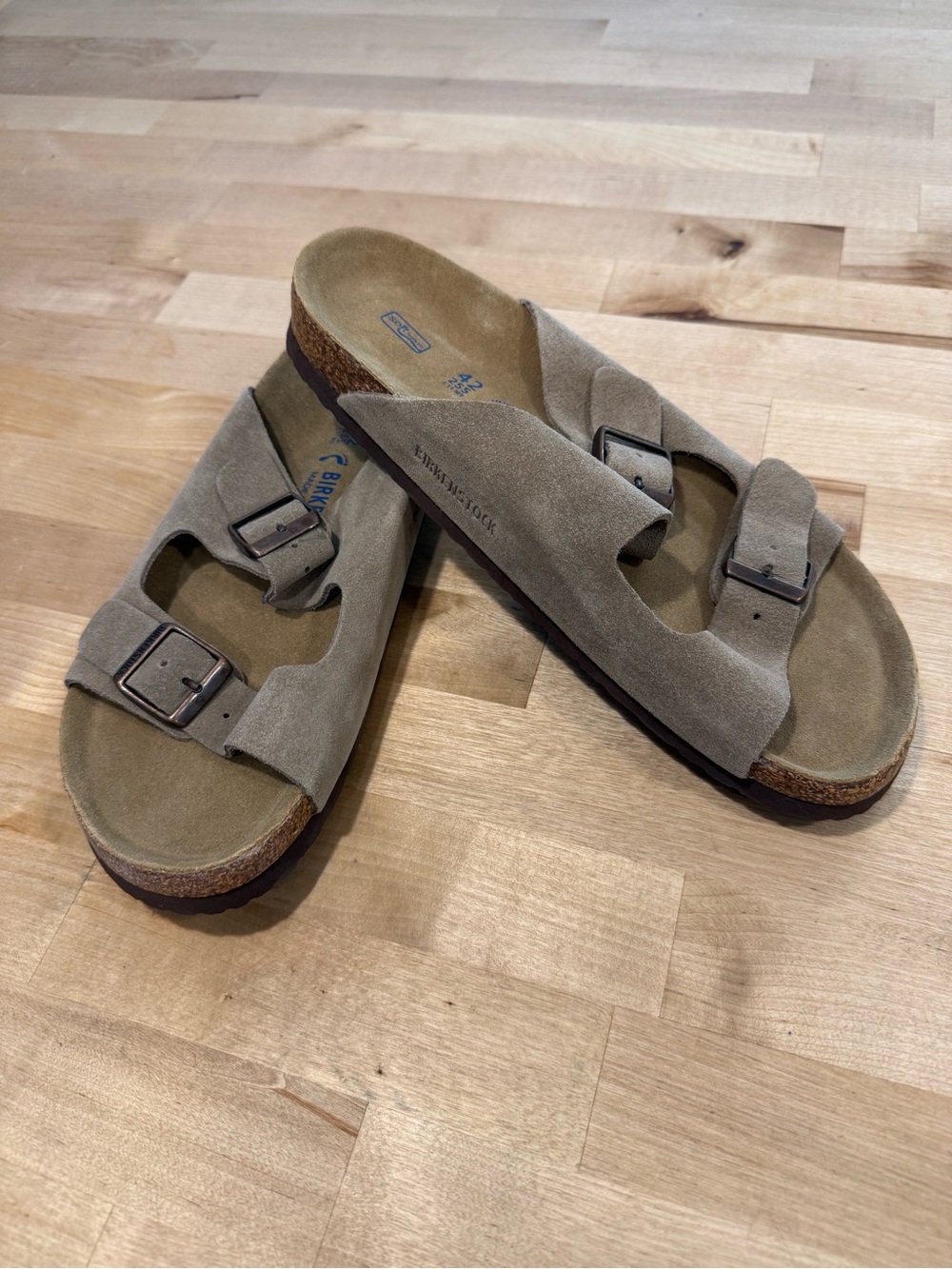 Birkenstock Suede Footbed Sandal Light Brown Classic Size L11 M9 New